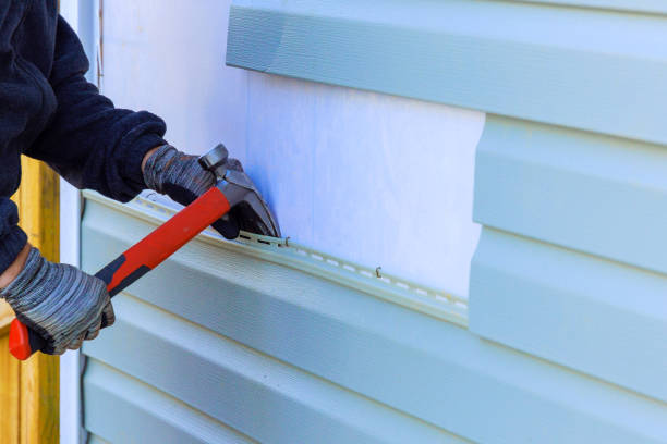 Reliable Vinyl Siding contractor in Commerce City, CO by Squared Siding